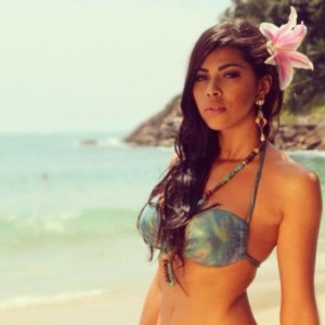 influencer Camila Serakides
